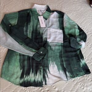 NWT Calvin Klein Forest Green and White Shirt/woman